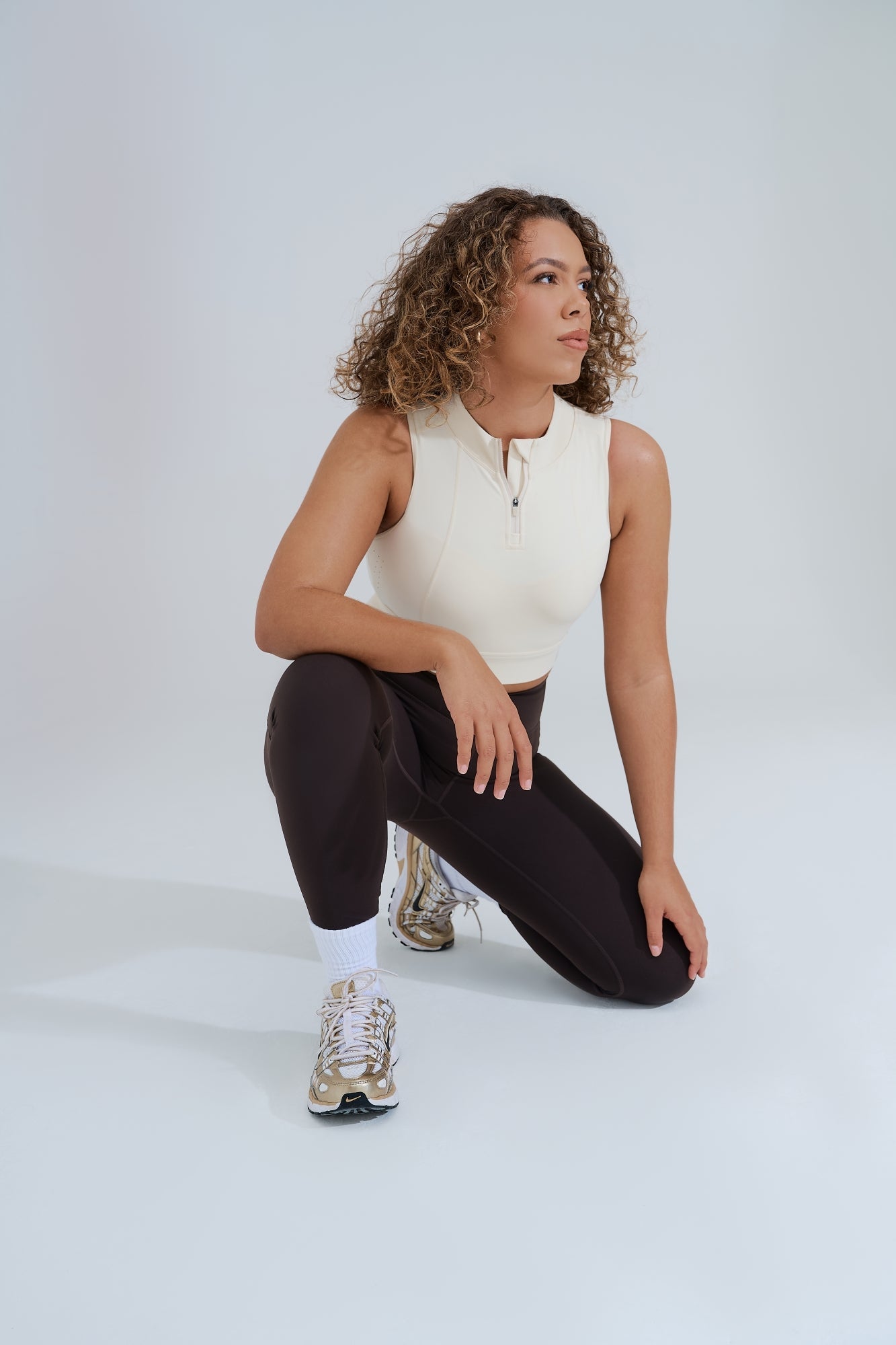 Full Swing Crop Top - Chalk
