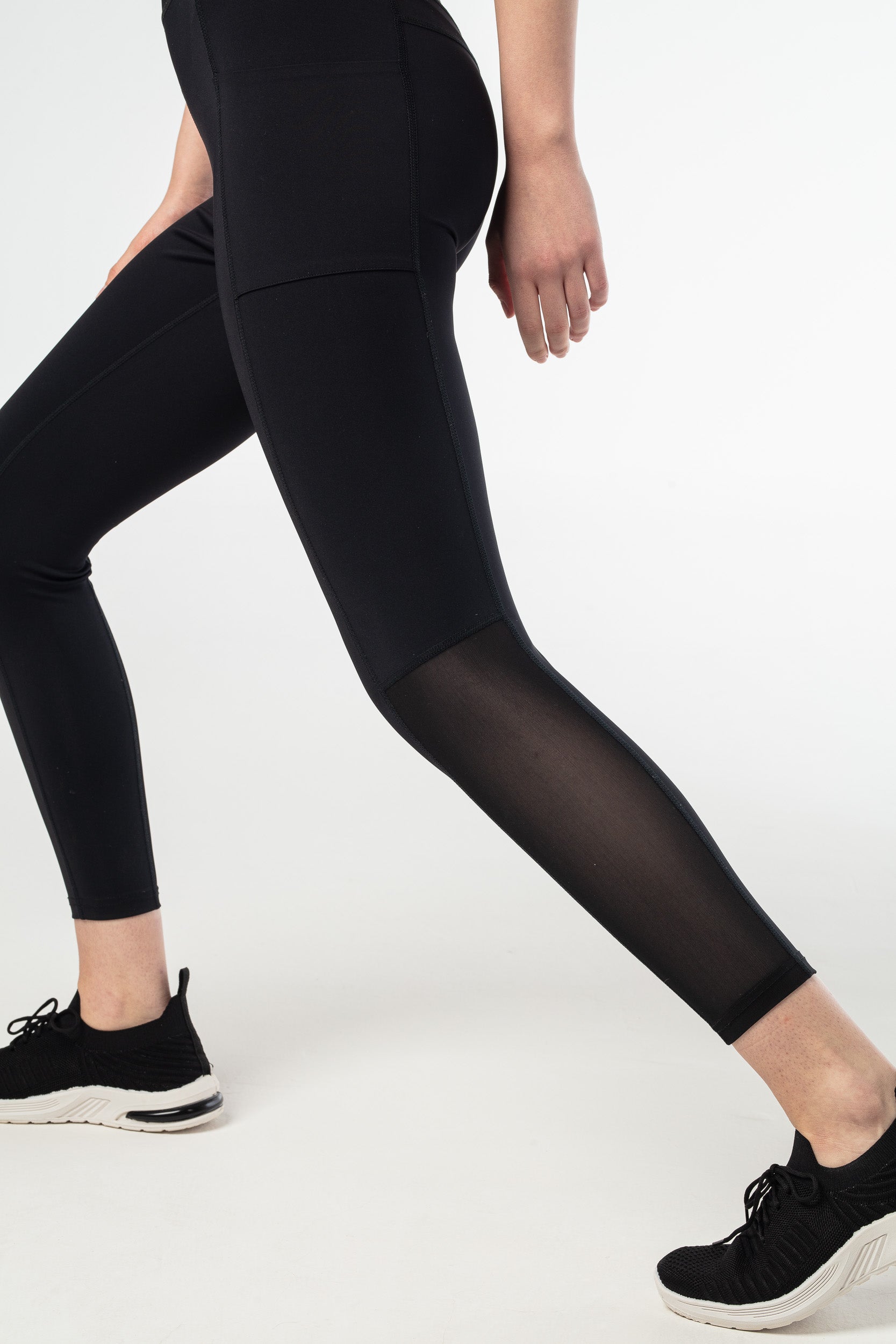 Elevate Meshed Leggings - Black