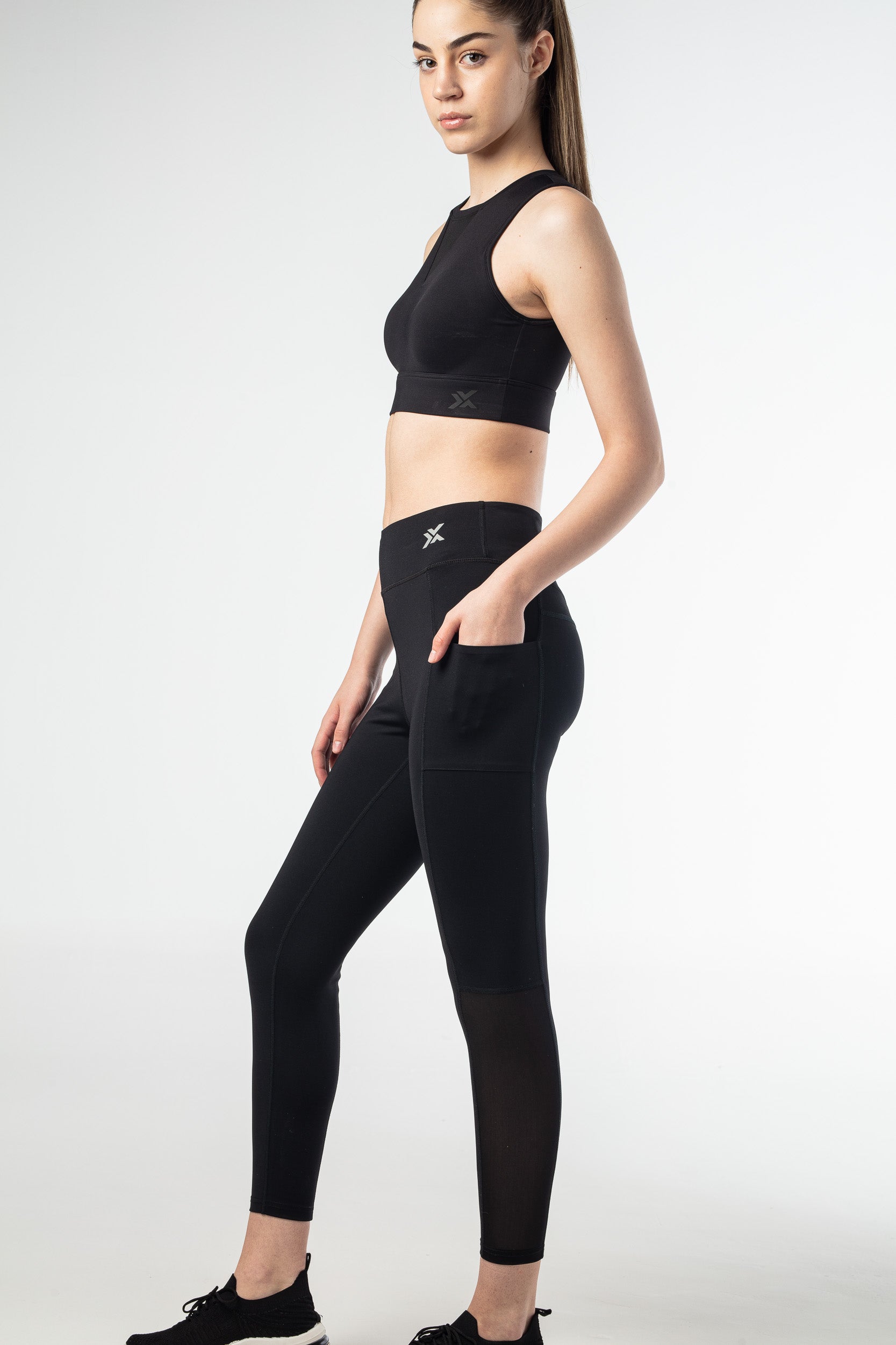 Elevate Meshed Leggings - Black