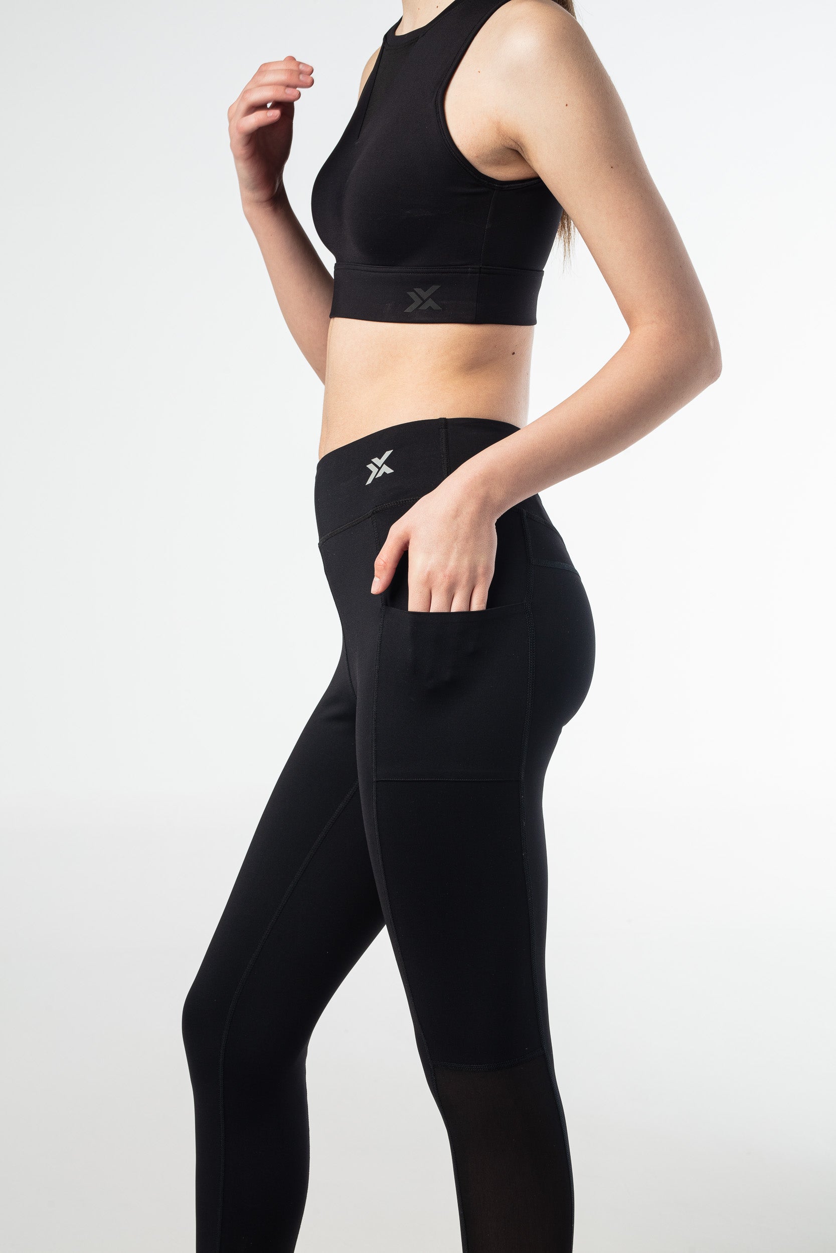 Elevate Meshed Leggings - Black