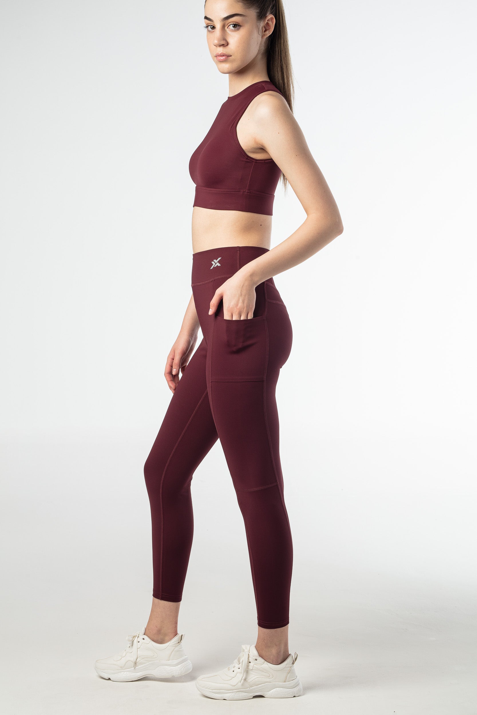 Elevate Leggings - Dark Wine